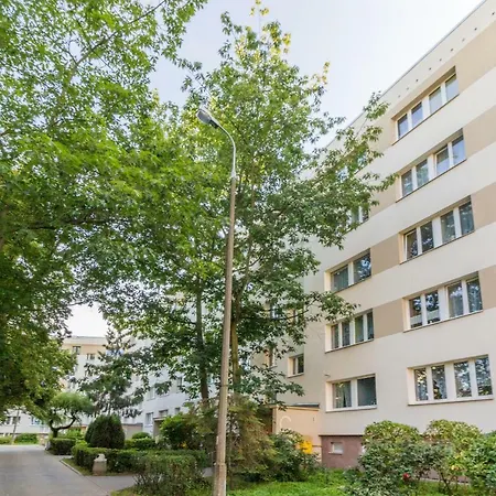 Pokoj Dwuosobowy W Mieszkaniu 3 Pokojowym Nad Morzem , Zabianka *
